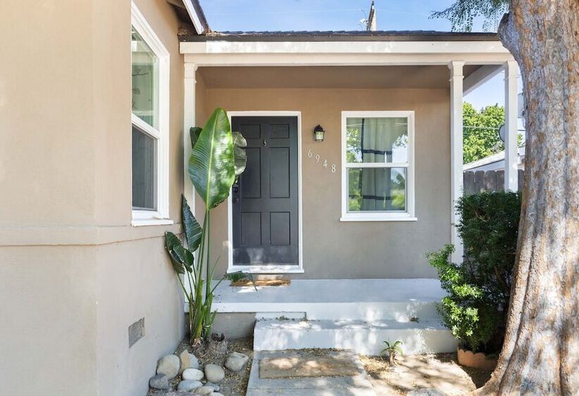 Balcom By Avantstay Newly Furnished Valley Home