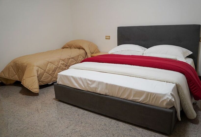 住宿加早餐  Boccadoro Rooms