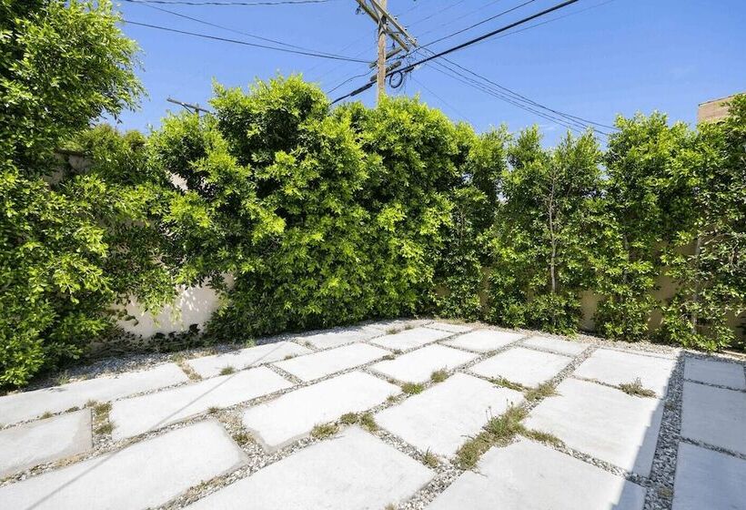 Burnside By Avantstay Modern, Boho, Chic La Home