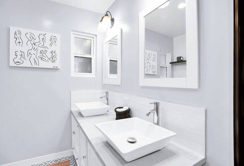 Burnside By Avantstay Modern, Boho, Chic La Home