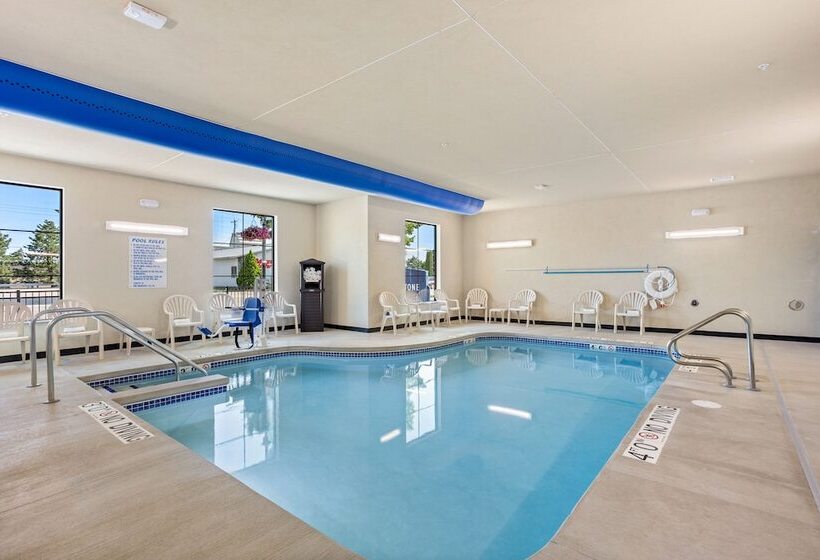 Cobblestone Hotel & Suites   Lynden
