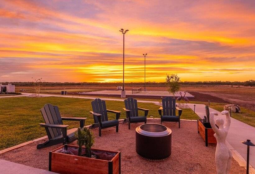 호텔 La Rivera Experience Resort