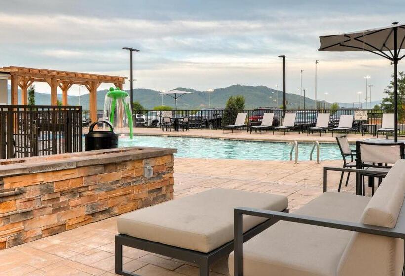 בית מלון כפרי Staybridge Suites Pigeon Forge Smoky Mtns, An Ihg
