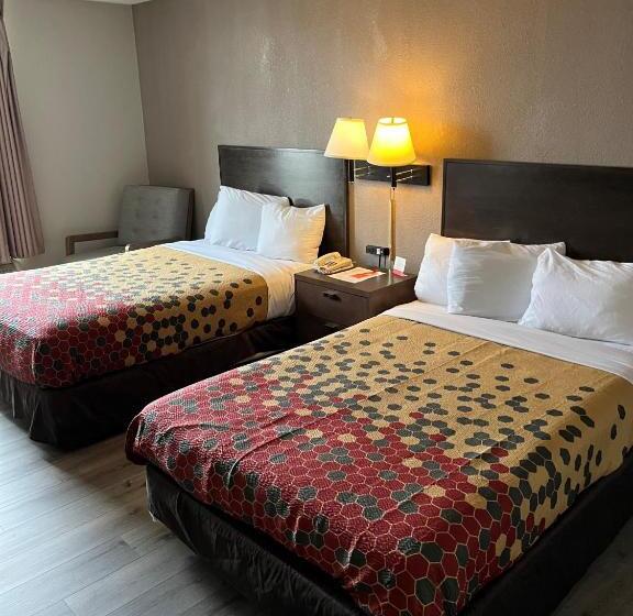 מוטל Red Carpet Inn