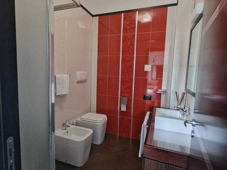 بنسيون Boteco B&b