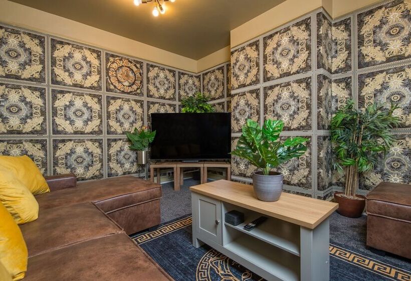 レジデンス Charming 1 Bed House In London