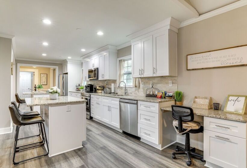 Spacious Stone Mountain Home W/ Private Pool!