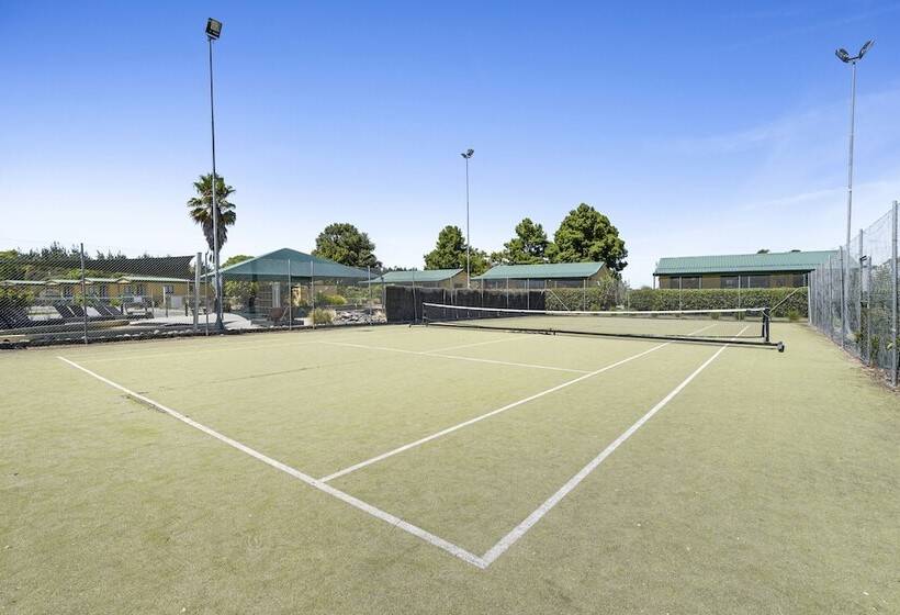 בית מלון כפרי Tasman Holiday Parks   Miranda