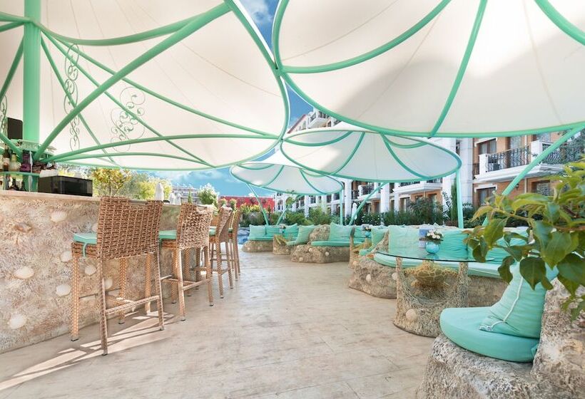 هتل Harmony Suites Grand Resort