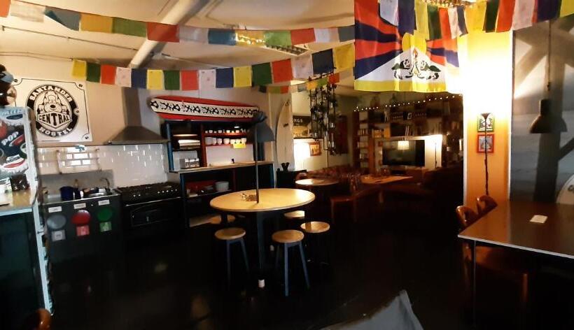 Santander Central Hostel