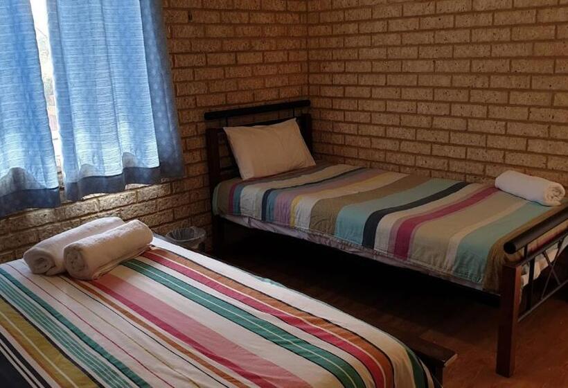 Общежитие Baywatch Retreat Augusta