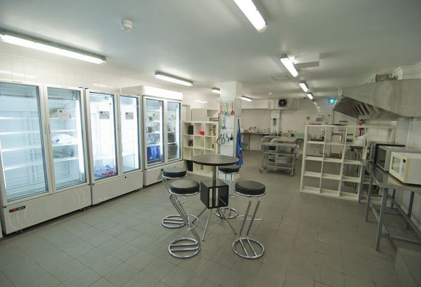 هاستل Kangaroo Inn