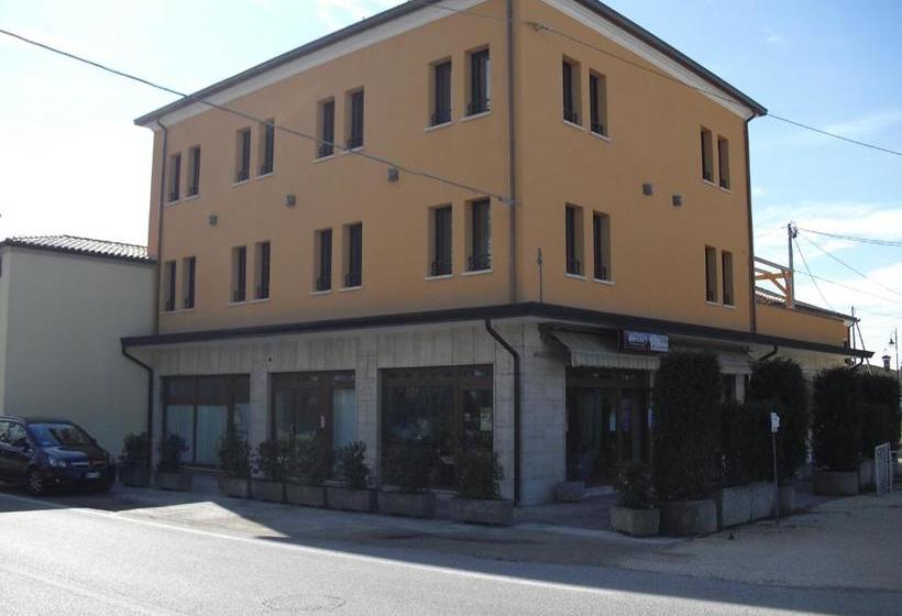 צימר Alloggi Laguna