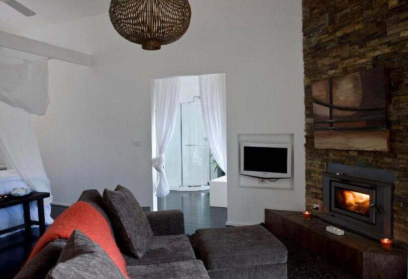 Bed and Breakfast Blue Cliffs Retreat
