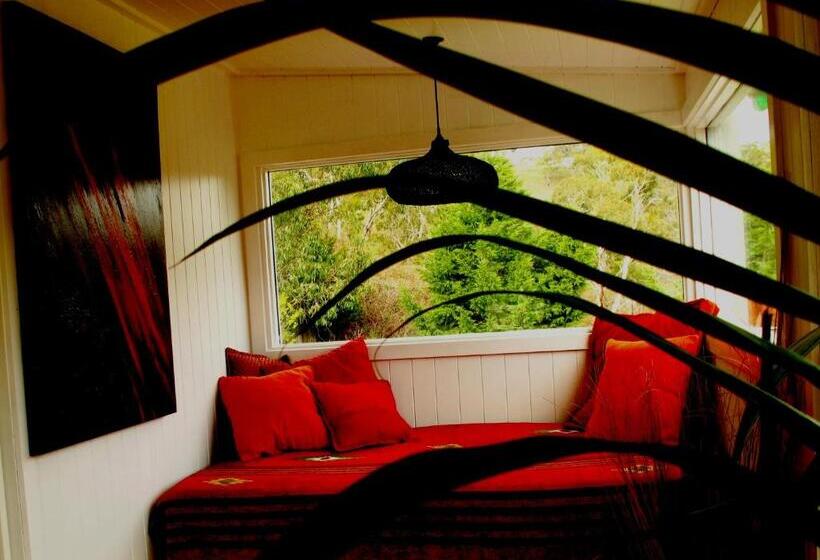 Bed and Breakfast Blue Cliffs Retreat