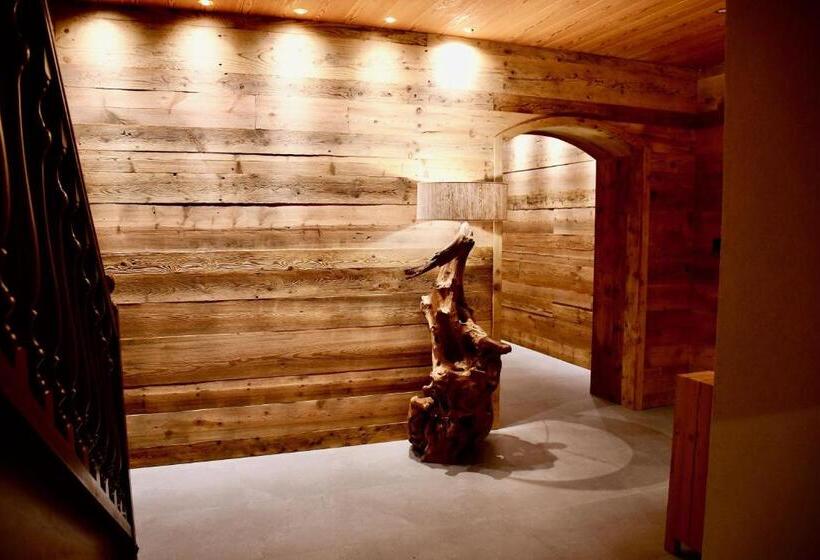 هتل Alpenrose Wellness