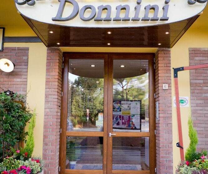 酒店 Donnini