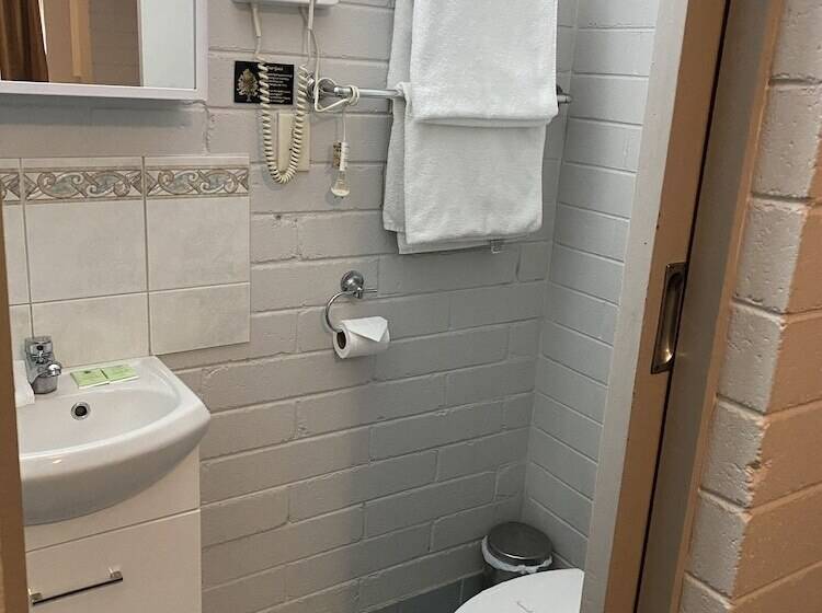 Millers Cottage Motel