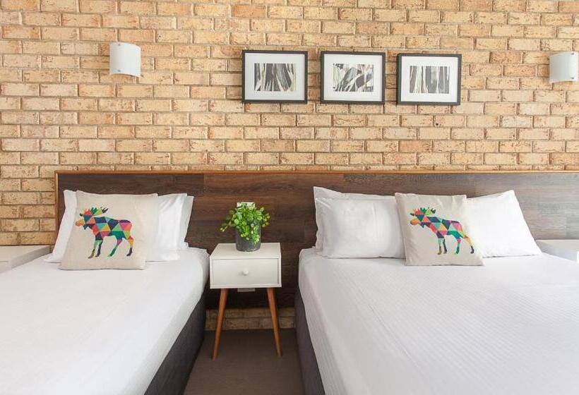 모텔 Sunshine Coast Motor Lodge