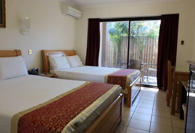 Novena Palms Motel