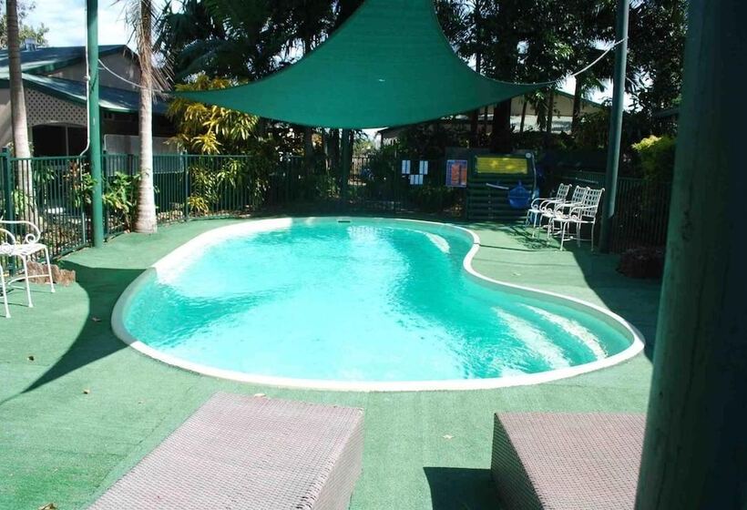 Rainforest Motel
