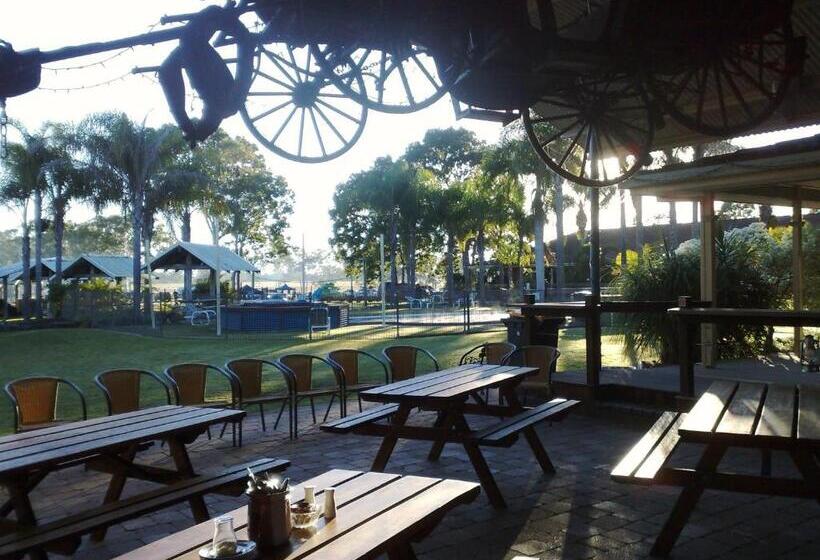 منتجع Susan River Homestead