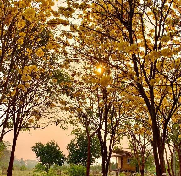 هتل Baansahree Farmstay