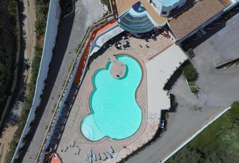 호텔 Anima Rooms & Pool