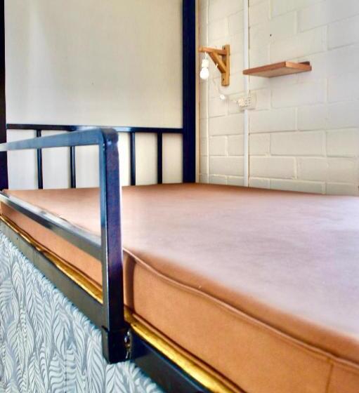 پانسیون Casa Coco Hostel
