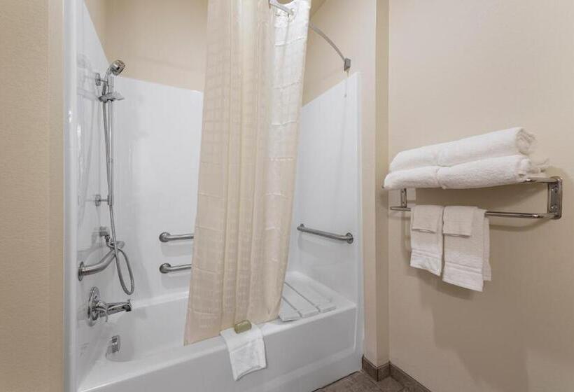 Cobblestone Hotel & Suites   Russells Point At Indian Lake