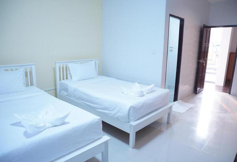 Hotel โรงแรม ปารวี บูทีค เชียงราย