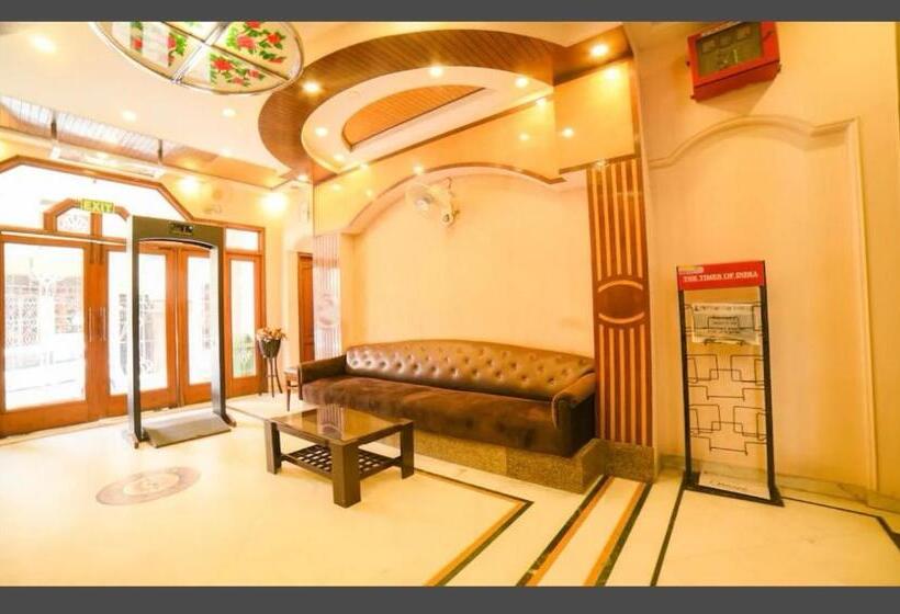酒店 East Park Inn