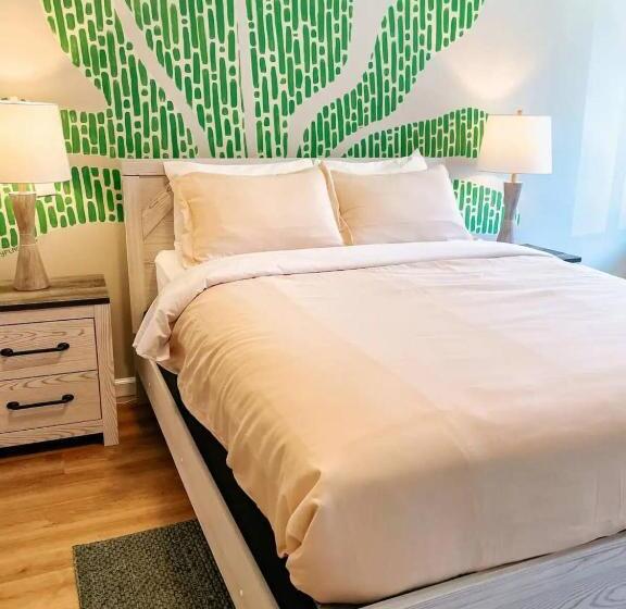 モーテル Meadow Room At The Trailblazer Unit 7