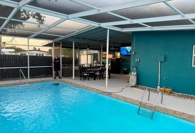 بنسيون Beautiful Pool House Port Charlotte