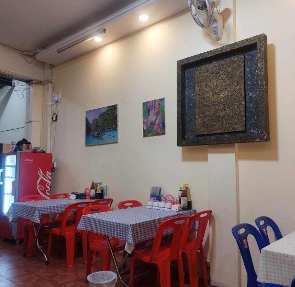 پانسیون Mabuhay Guest House, Thai Embassy Vientiane