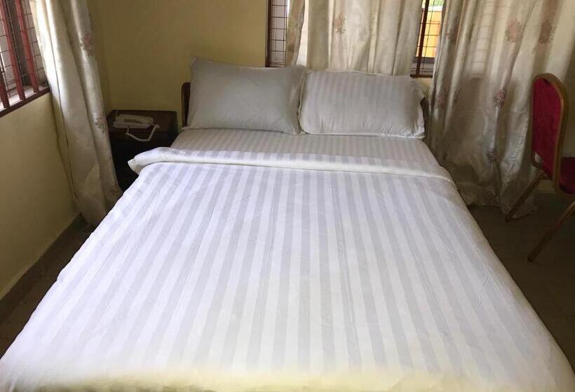 ベッドアンドブレックファースト El Elolo