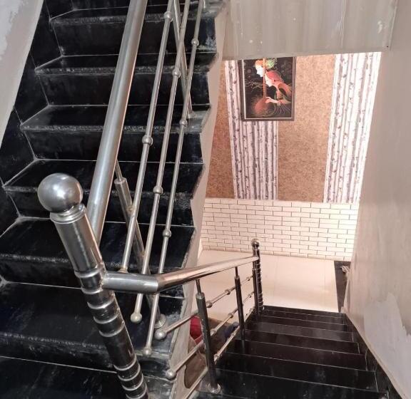 Hotel Shree Ram Krishna Dham