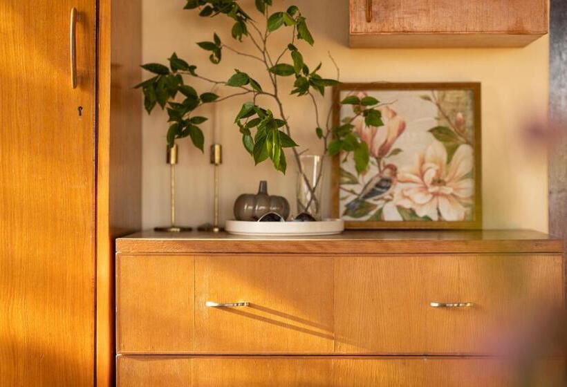 בית מלון כפרי Sojourn With Nyoli 3bhk Villa