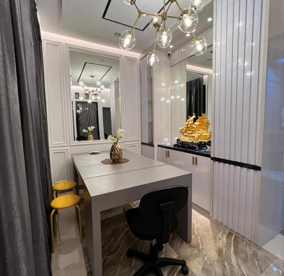 پانسیون Belle S Wmr Guest House