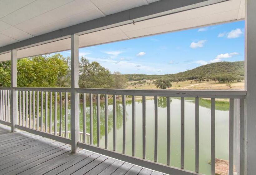 펜션 Indian Springs Lakehouse