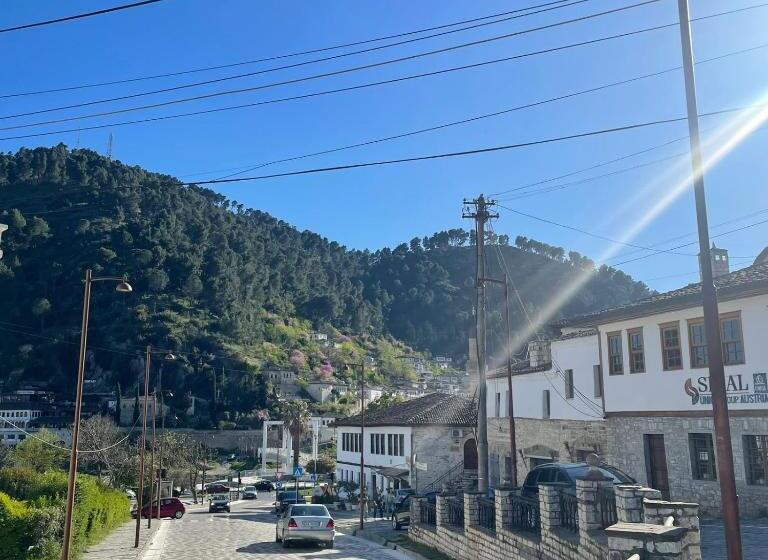 هاستل Ziu Guest House