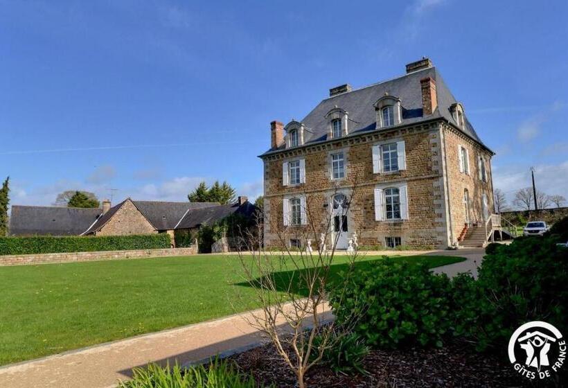 ベッドアンドブレックファースト Chateau De La Giraudais