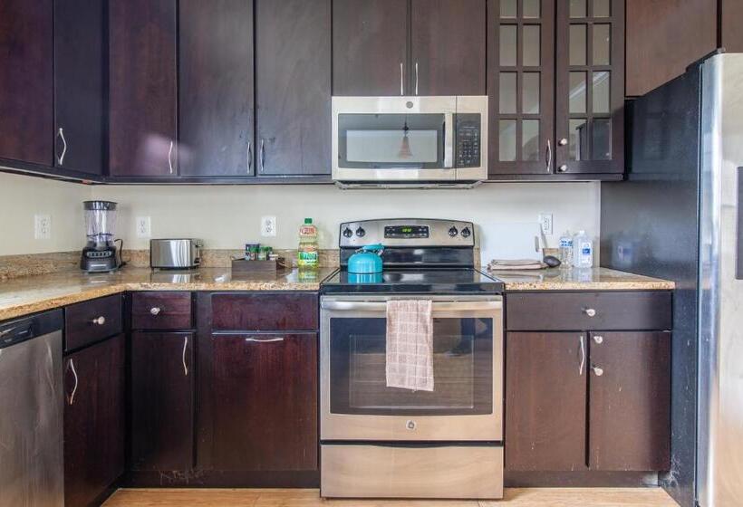 住宿加早餐  Luxury & Jolly Hearted Private Room In Dc