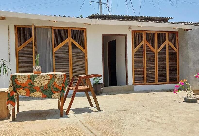 هتل Hostel Nugeku