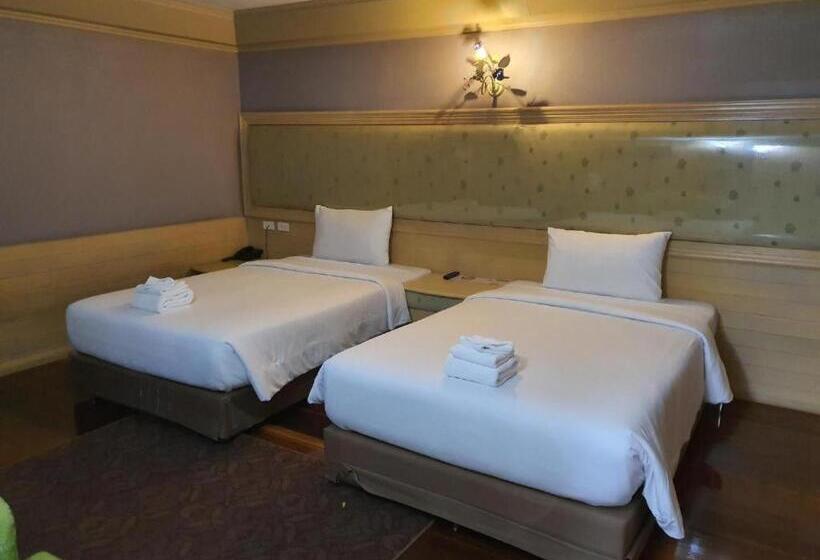 Pearl Resort And Hotel เพิร์ลรีสอร์ทแอนด์โฮเทล
