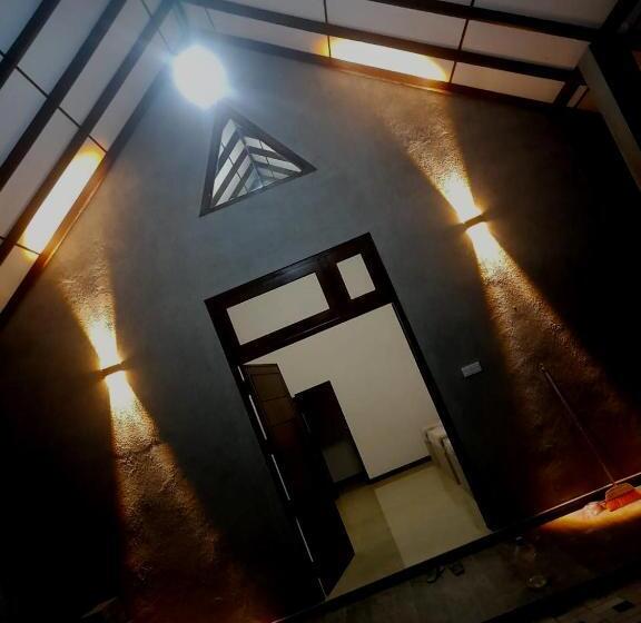 بنسيون Ari Paradise