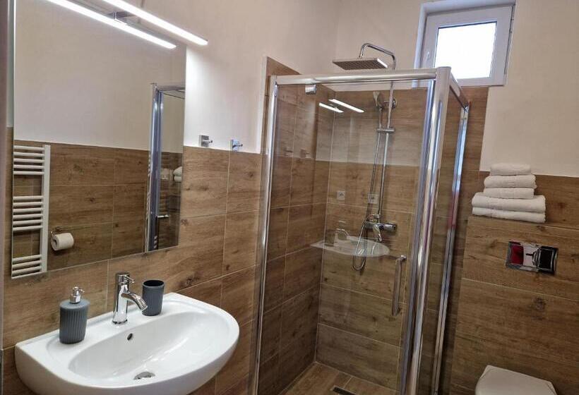פנסיון Casa 7 Sate Apartament