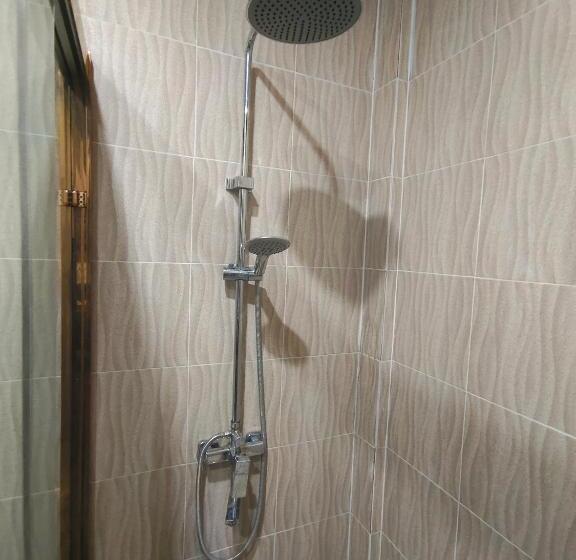 پانسیون Happy Hour