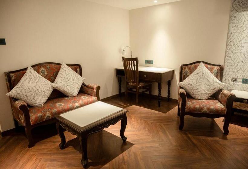 בית מלון כפרי Lake View