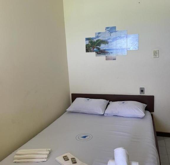 ホテル Pousada Tubarão